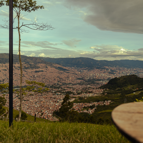 TOUR MIRADORES – Vive Medellín desde las alturas ✨